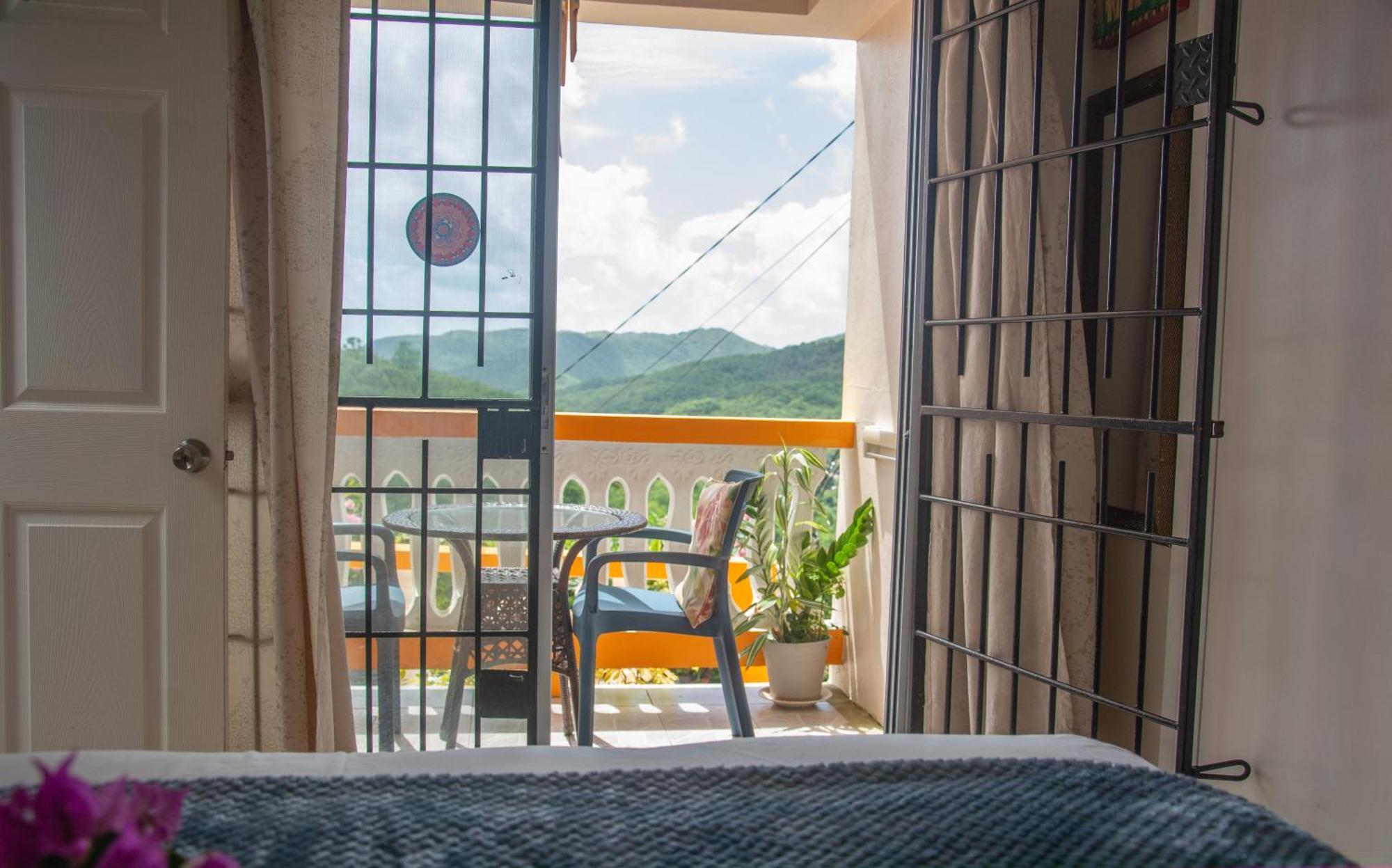 Mountain View Apartments Gros Islet Exteriér fotografie