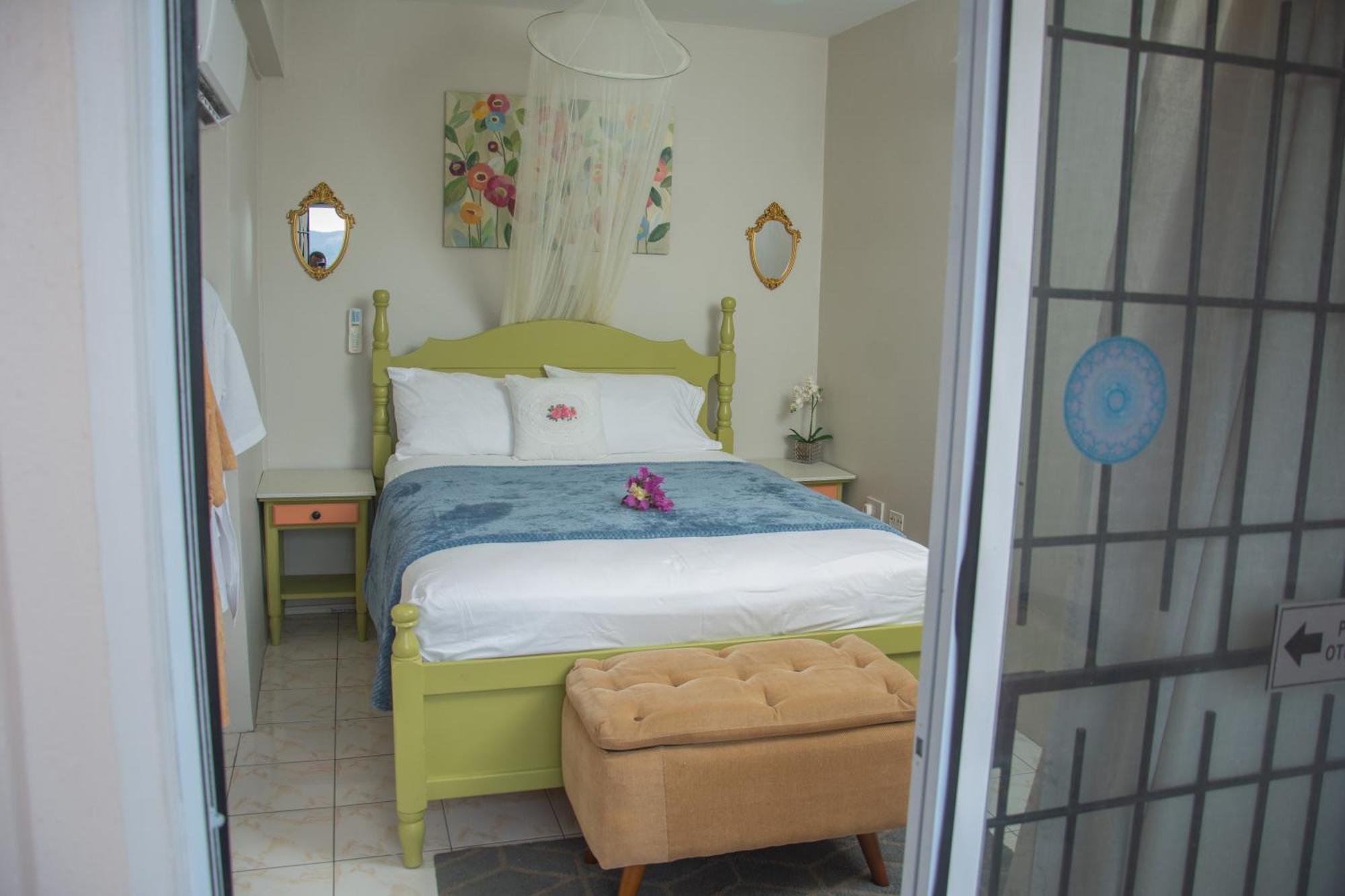 Mountain View Apartments Gros Islet Exteriér fotografie